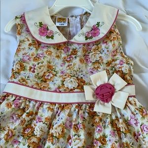 New girls floral sleeveless summer dress  size 4T